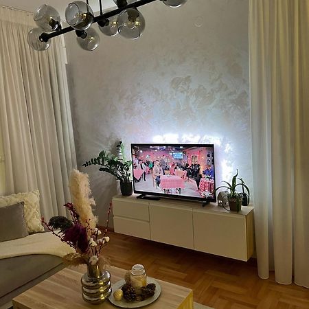 Appartement Monarh à Bijeljina Extérieur photo