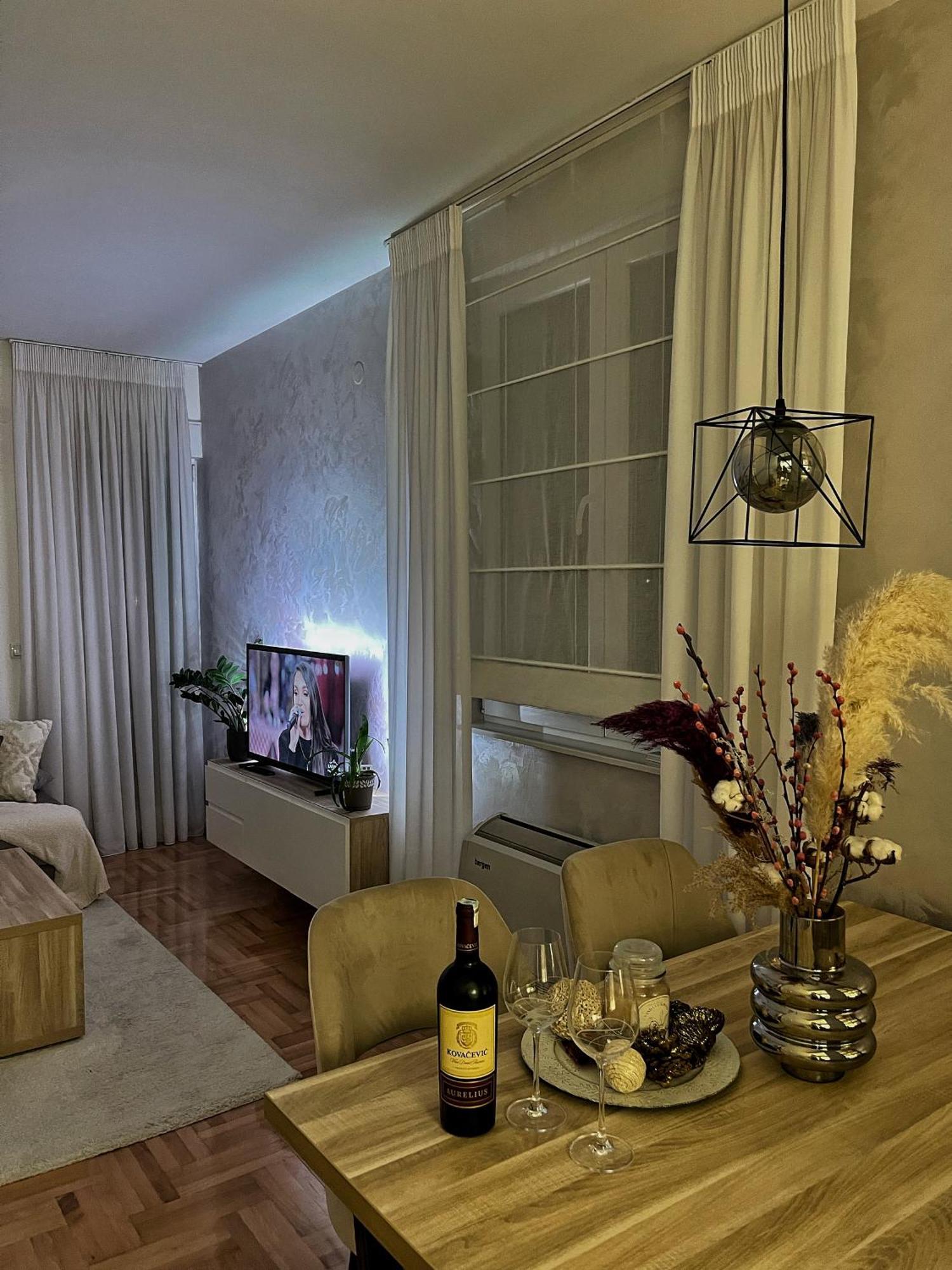 Appartement Monarh à Bijeljina Extérieur photo